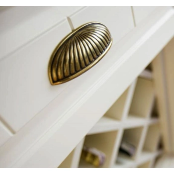 UCHWYT Meblowy Muszelka DIANA 110x23 Retro Klasyczny Stare Złoto L-96 mm