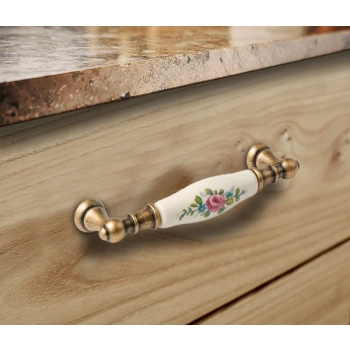 UCHWYT Meblowy FLORA Ceramiczny 112x18 Zdobiony Stary Mosiądz Kwiaty L-96