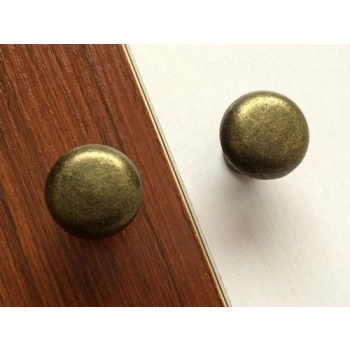 GAŁKA Meblowa 20 mm Średnia GIGI Retro Uchwyt Vintage Rączka STARY MOSIĄDZ